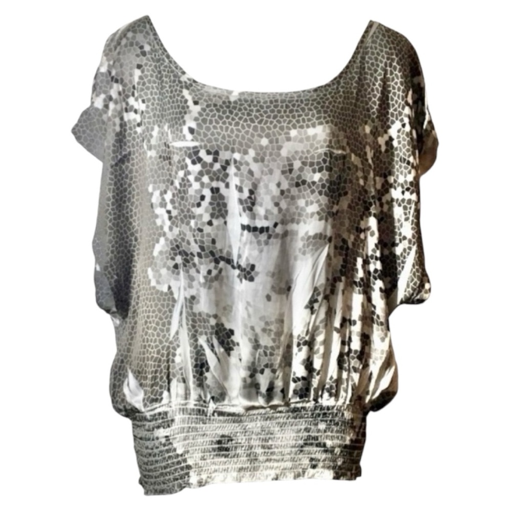 WET SEAL TOP